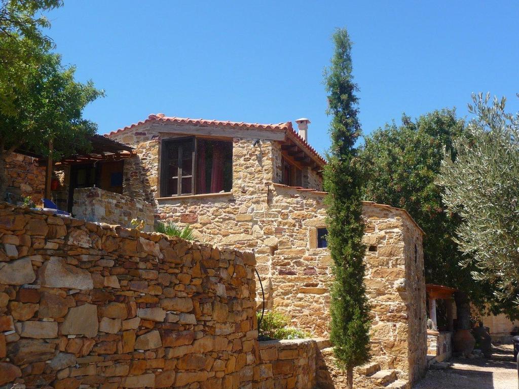 Villa Spiti Elaionas Karfas Exterior photo